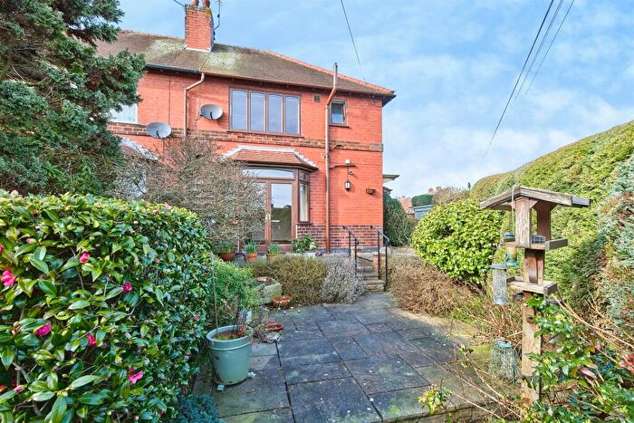 3 Bedroom Semi-Detached House For Sale In Hawthorne Avenue, Tibshelf, Alfreton, DE55