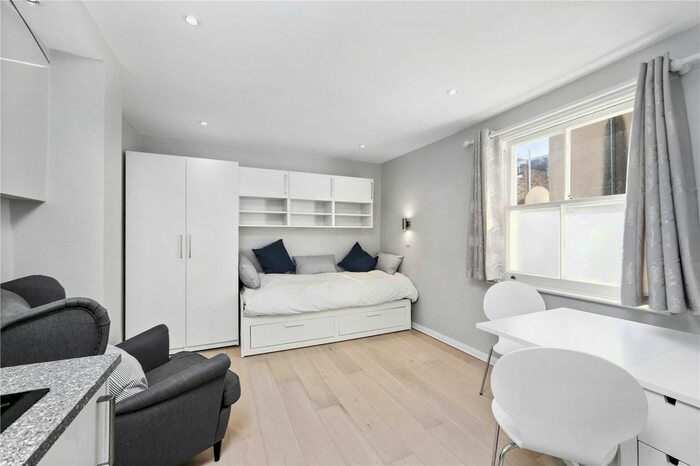 Studio To Rent In Fulham Road, London, SW6