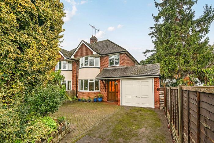 3 Bedroom Semi Detached House For Sale In University / Hospital Area, Berkshire, RG1