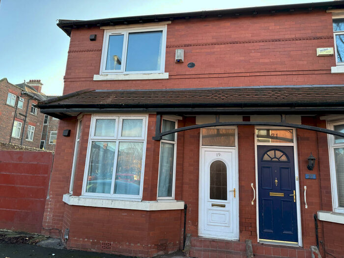 3 Bedroom Terraced House To Rent In Burdith Avenue, Manchester, M14