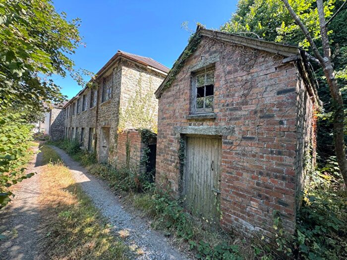 Detached House For Sale In Cwmgwili Mill, Bronwydd Arms, Carmarthen, Carmarthenshire, SA33