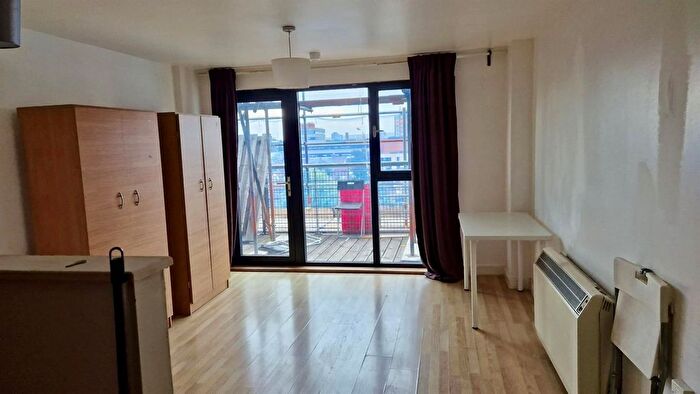 2 Bedroom Flat To Rent In Ibex House, Forest Lane, London, E15