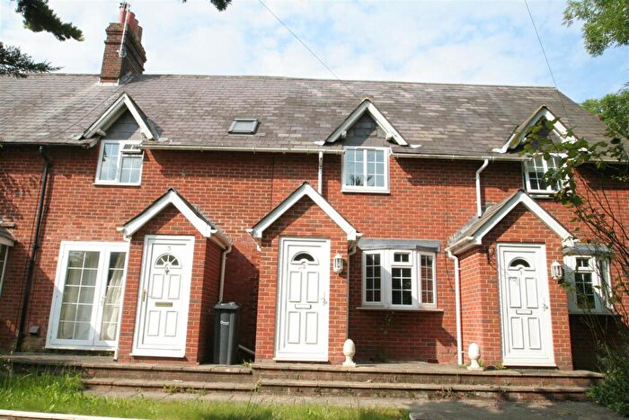 2 Bedroom Terraced House To Rent In Bishopdown Cottages, London Road, Salisbury, SP1
