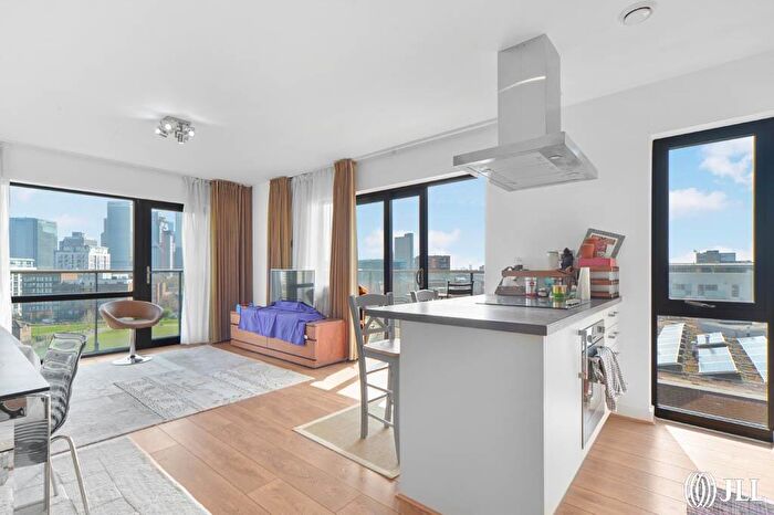 2 Bedroom Apartment To Rent In Boatyard, Cottal Street, E14