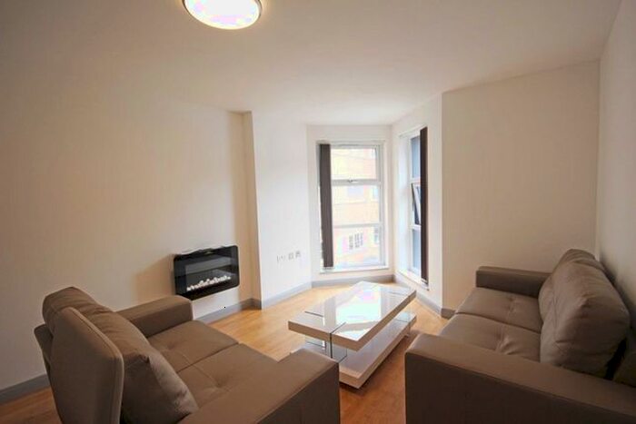 1 Bedroom Flat To Rent In Uxbridge Road, London W13