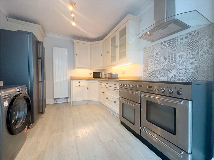 3 Bedroom Semi-Detached House To Rent In Exeter, Devon, EX2