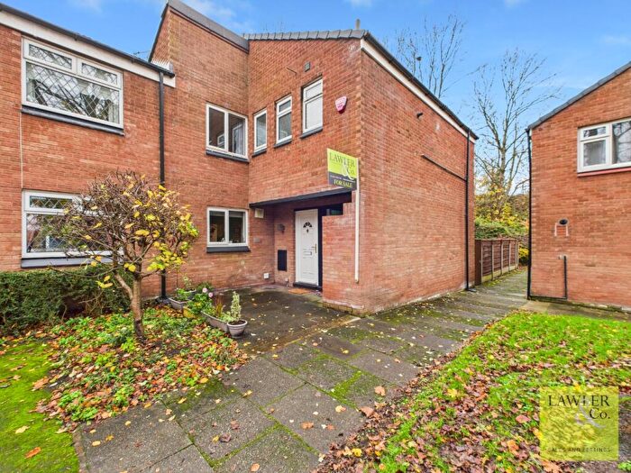 3 Bedroom Semi Detached House For Sale In Tannock Road, Hazel Grove, Stockport, Cheshire, SK7