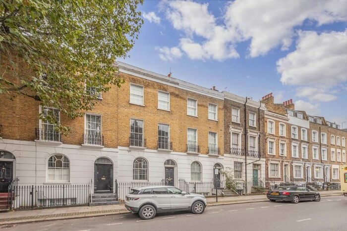 3 Bedroom Property To Rent In Swinton Street, London, WC1X