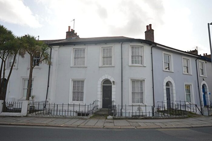 1 Bedroom Flat To Rent In Ferris Town, Truro, TR1