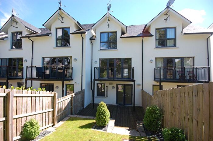 4 Bedroom Terraced House To Rent In Oakhill Grange, West End, Aberdeen, AB15