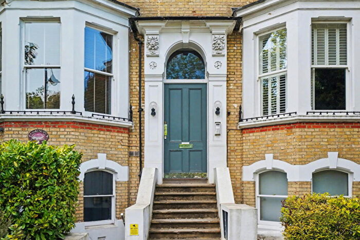 1 Bedroom Flat For Sale In Crystal Palace, Church Road, SE19