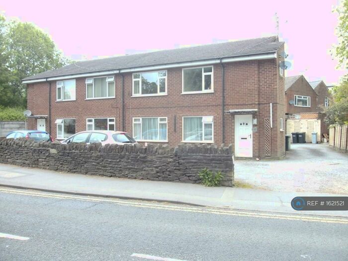 2 Bedroom Flat To Rent In Park Lane, Macclesfield, SK11