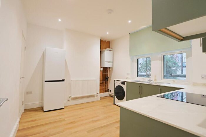 2 Bedroom Maisonette To Rent In Pylle Hill Crescent, Bristol, BS3