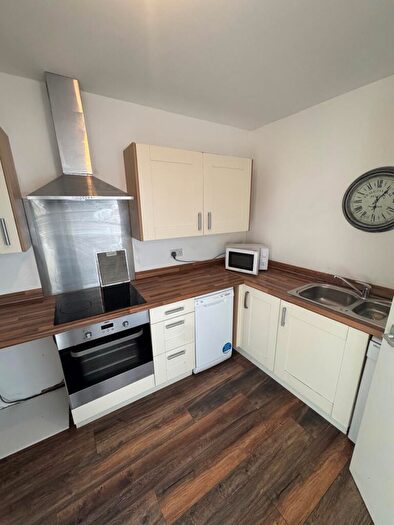 3 Bedroom Flat To Rent In Claremont Road, Spital Tongues, Newcastle Upon Tyne, Tyne And Wear, NE2