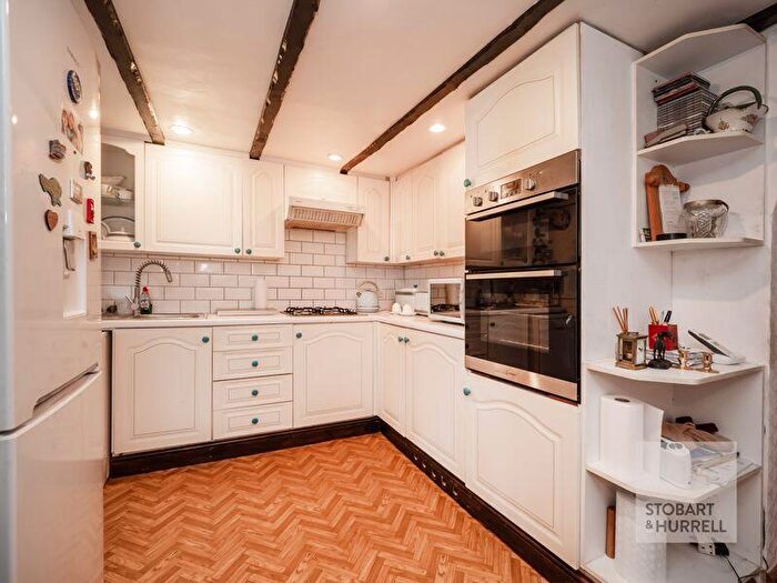 2 Bedroom Detached House For Sale In River View, Anchor Street, Coltishall, Norfolk, NR12