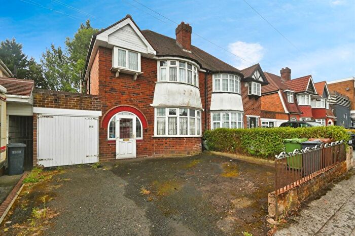 3 Bedroom Semi-Detached House For Sale In Chester Road, Castle Bromwich, Birmingham, B36