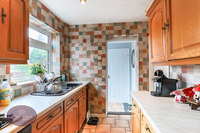 3 Bedroom Semi-detached House For Sale In Grange View, Eastwood, Nottingham, NG16