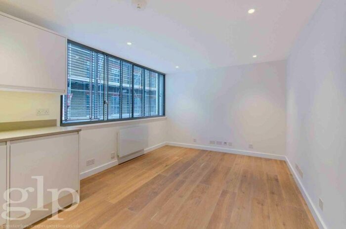 2 Bedroom Flat To Rent In Shelton Street, Covent Garden, WC2H