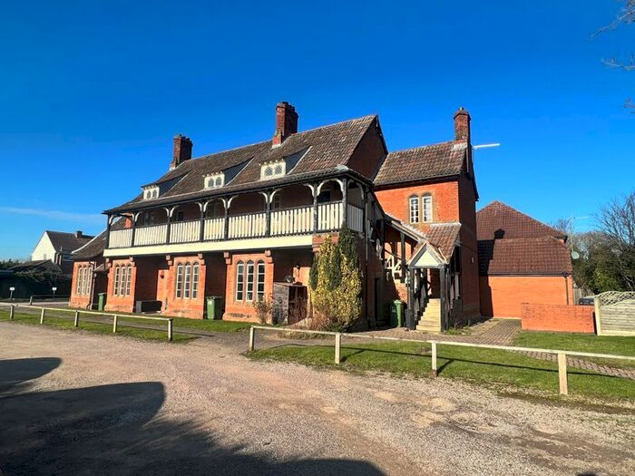 1 Bedroom Flat To Rent In Lower Bullingham, Hereford, HR2