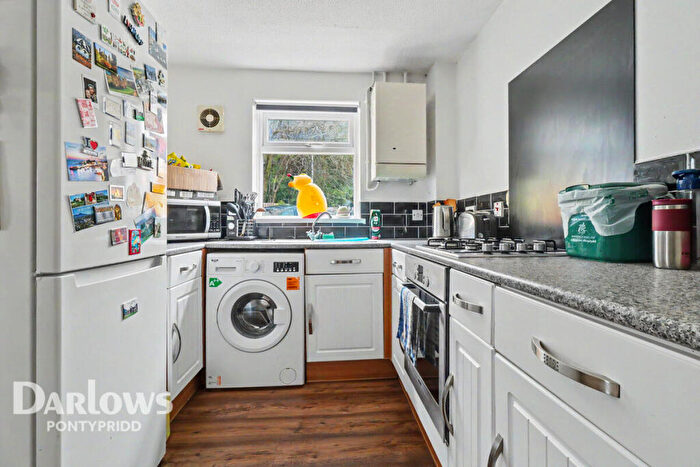 1 Bedroom Terraced House For Sale In Cefn Close, Pontypridd, CF37