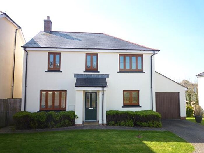 4 Bedroom Detached House To Rent In Ackland Close, Shebbear, EX21