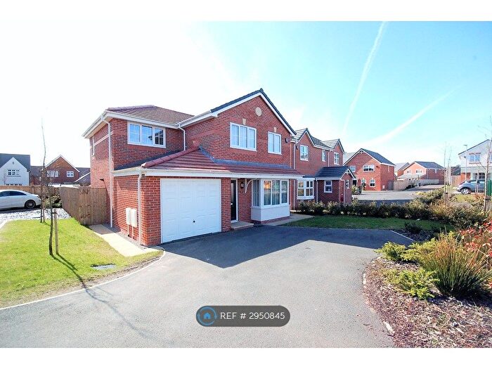 5 Bedroom Detached House To Rent In Holly Wood Way, Blackpool, FY4
