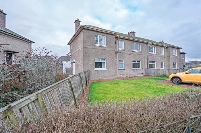 3 Bedroom Flat For Sale In Carnegie Place, Perth, Perth And Kinross, PH1