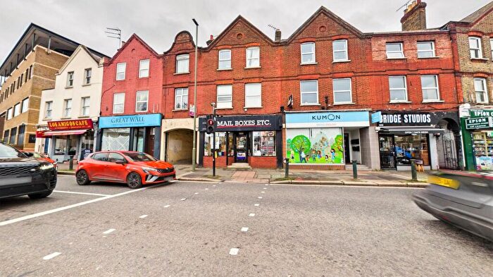 1 Bedroom Flat For Sale In East Street, Epsom, Surrey., KT17