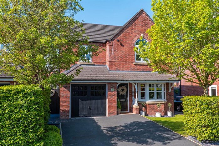 4 Bedroom Detached House For Sale In Almond Drive, Coppull, Chorley, PR7