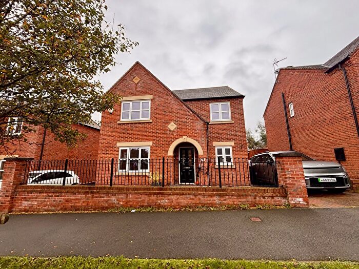 4 Bedroom Detached House To Rent In Cobblestone Drive, Swadlincote, DE11