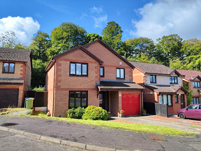 4 Bedroom Detached House To Rent In Aurs Glen Barrhead, Glasgow, G78