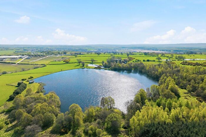Land For Sale In , . Acre Site And Resevoir, Bishopton, Renfrewshire, PA7