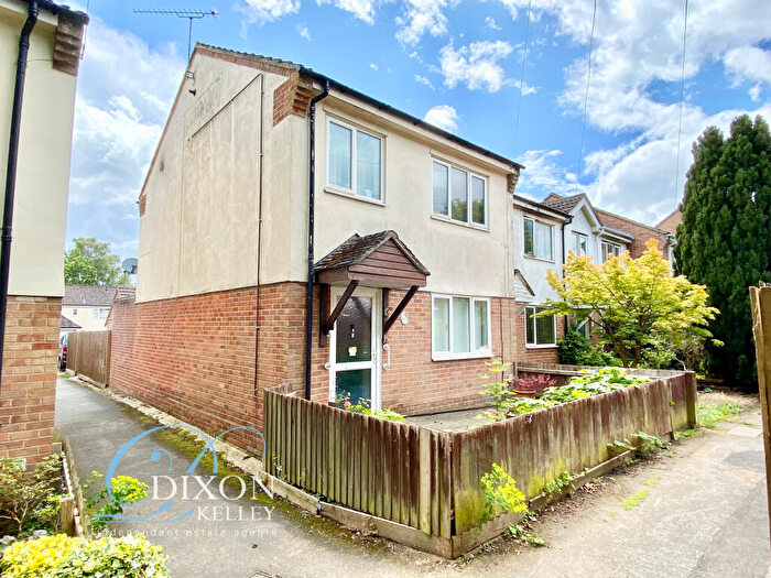 3 Bedroom End Of Terrace House For Sale In Foxes Close, Verwood, Dorset, BH31