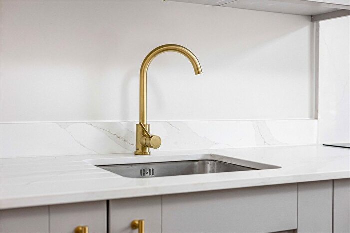 1 Bedroom Flat To Rent In Lorne Street, Reading, RG1