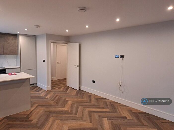 2 Bedroom Flat To Rent In Inicio House, Harrow, HA1