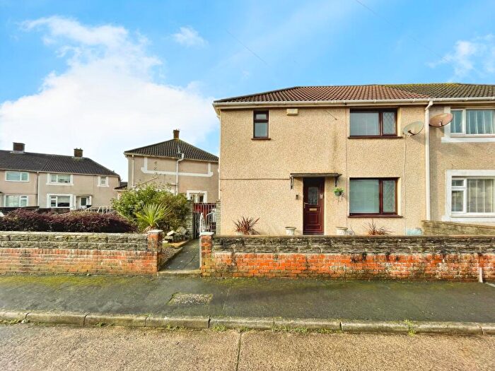 3 Bedroom Semi Detached House For Sale In Pier Close, Port Talbot, SA12