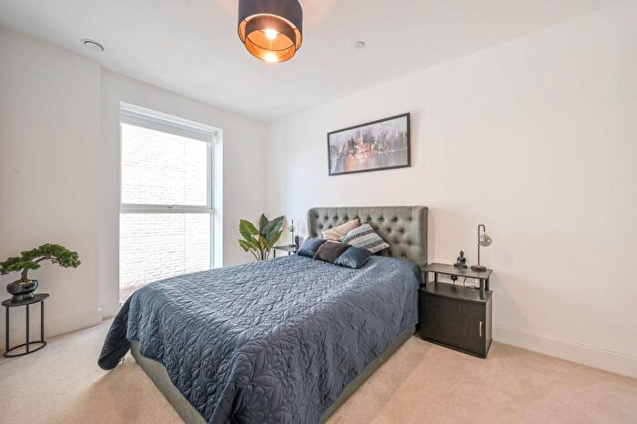 1 Bedroom Flat For Sale In Wray Avenue, Royal Docks, London, E16