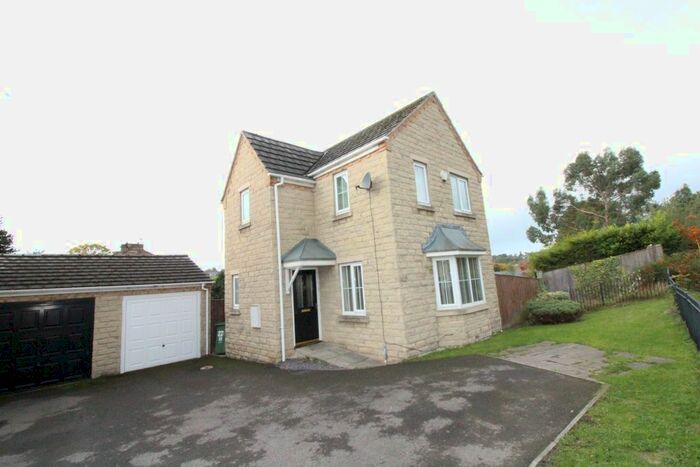 3 Bedroom Detached House To Rent In Mallard Close, Heckmondwike, WF16