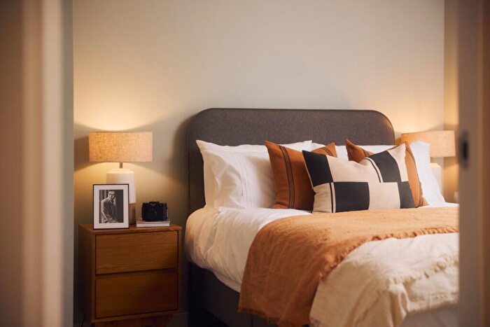 2 Bedroom Apartment To Rent In Leodis Square, Sweet Street, Leeds, LS11