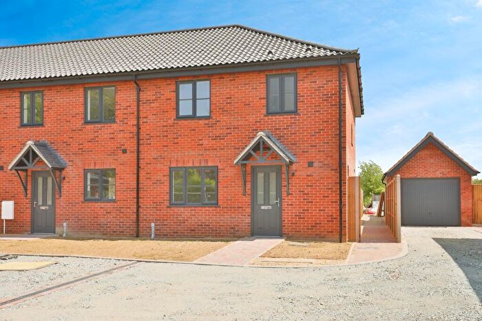 3 Bedroom End Of Terrace House For Sale In Church Road, Griston, Thetford, IP25