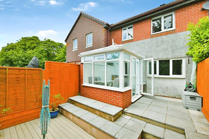 3 Bedroom Terraced House For Sale In Douglass Road, Plymouth, PL3