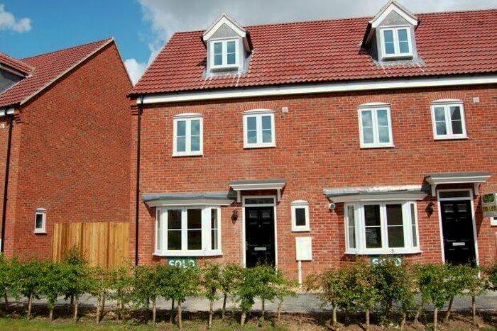 4 Bedroom End Of Terrace House To Rent In Witham St. Hughs, Lincoln, LN6