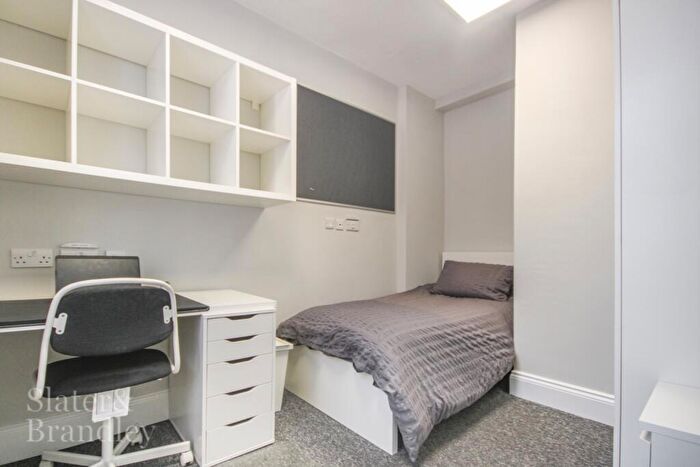 1 Bedroom Flat To Rent In Room Noel Street, Nottingham, Nottinghamshire, NG7