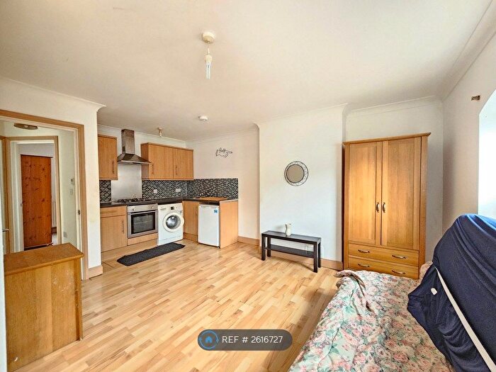 1 Bedroom Flat To Rent In Windsor Street, Luton, LU1