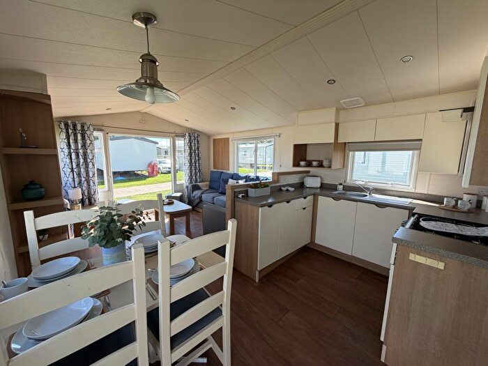 3 Bedroom Caravan For Sale In Bedroom Key Turn Ready Holiday Home, Broadland Sands Holiday Park, Coast Road, Lowestoft, Suffolk, NR32