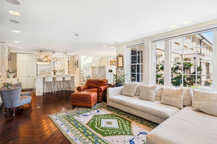 3 Bedroom Terraced House To Rent In Tarrant Place, London, W1H