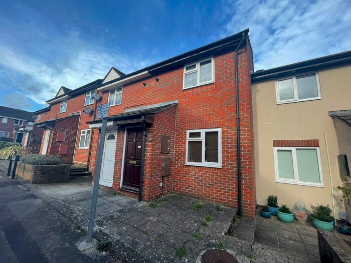 2 Bedroom Terraced House To Rent In Gas Lane, Salisbury SP2