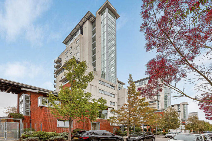 2 Bedroom Apartment To Rent In Erebus Drive, Thamesmead, London, SE28