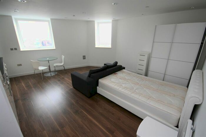 Studio To Rent In The Heart Blue, Media City Uk, Salford, M50