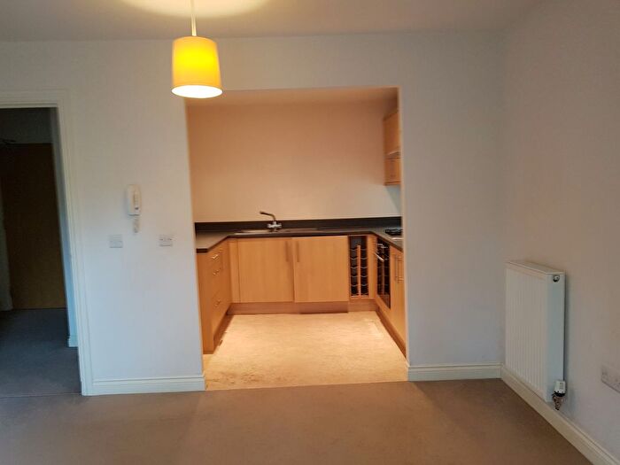 1 Bedroom Flat To Rent In Trafford Apartments, Rotherham, S61